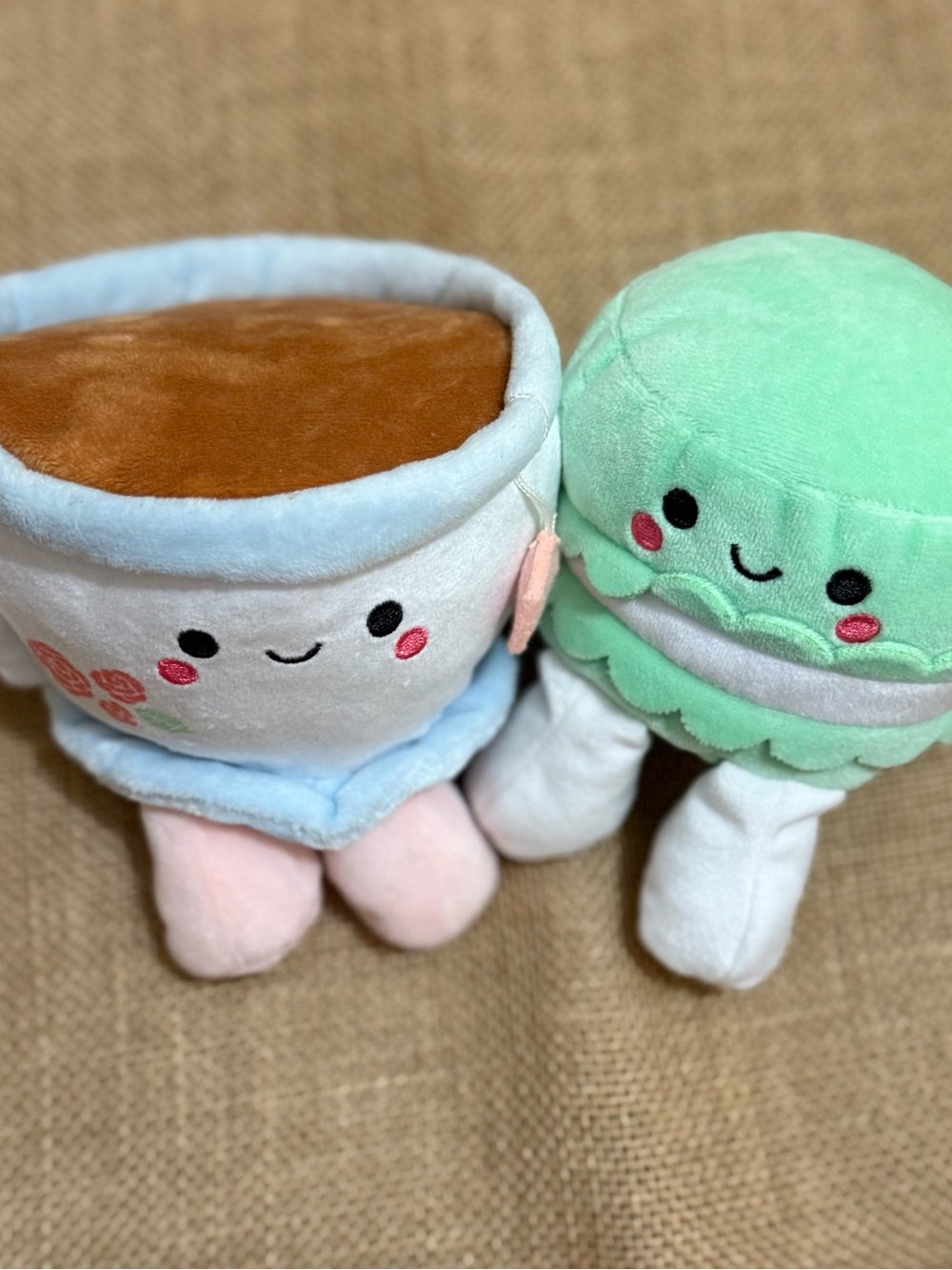 Hallmark Better Together Teacup and Macaron Cookie Magnetic Plush Pair, 3.5" - Picture 2 of 6